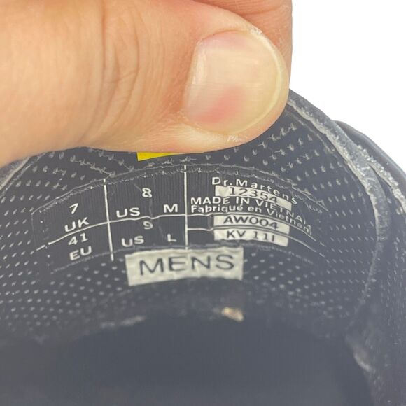 Dr. Martens Men’s Shoes W/ Fire Flames Size 8M - Picture 7 of 7